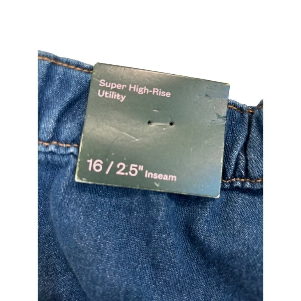 Wild Fable Plus Size Super High Rise Utility Shorts Medium Wash Size 16 NWT